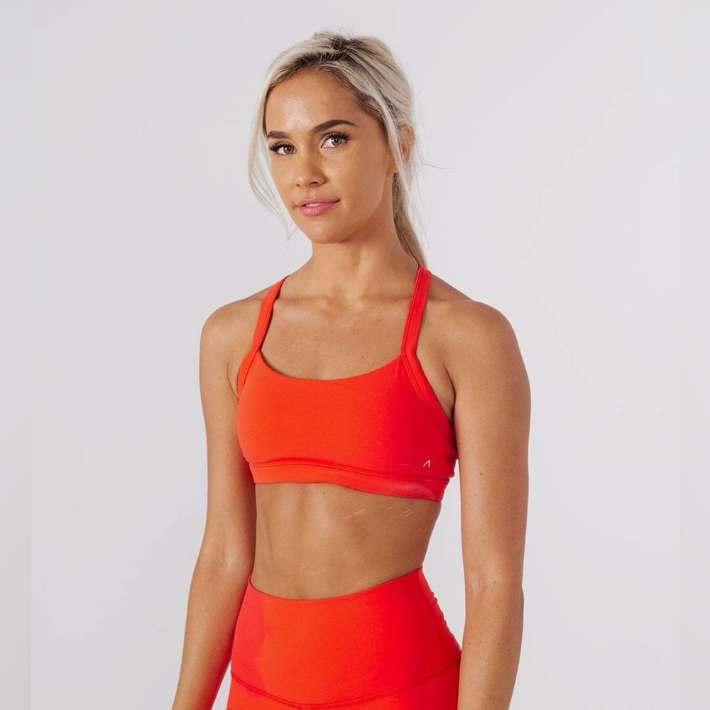 ACTA Flux 2.0 base bra-flame color. Size L but fits like a Med